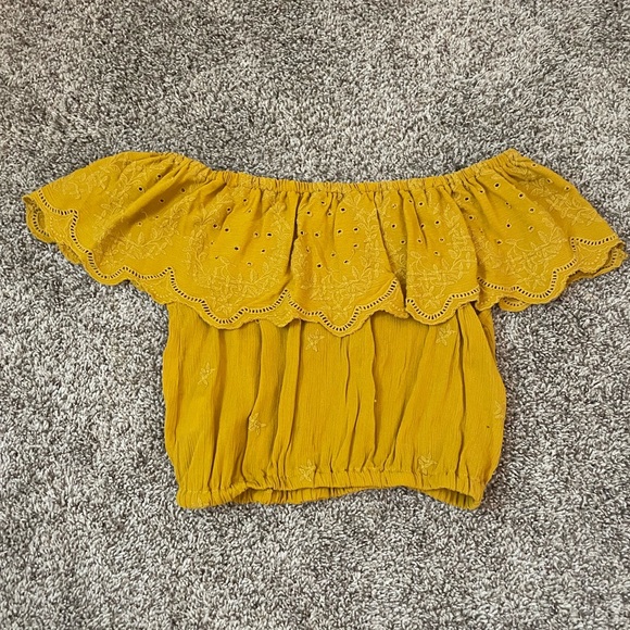 Altars State off the shoulder crop top - Picture 3 of 4